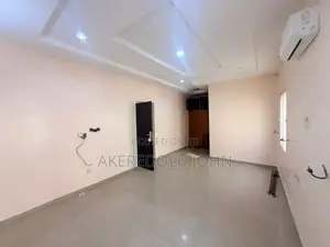 4bdrm Townhouse / Terrace in Apo District for rent