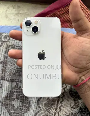 Apple iPhone 13 128 GB White