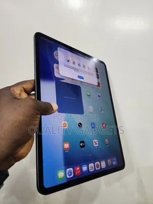 Apple iPad Pro 13 (2024) 256 GB Gray