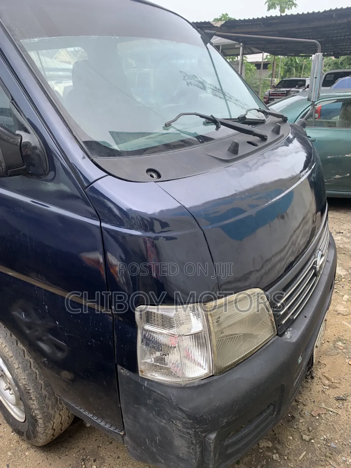 Nissan Caravan (Urvan) 2008 Blue