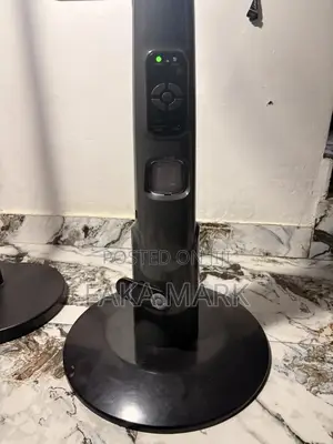 18" Qasa Rechargeable Standing Fan