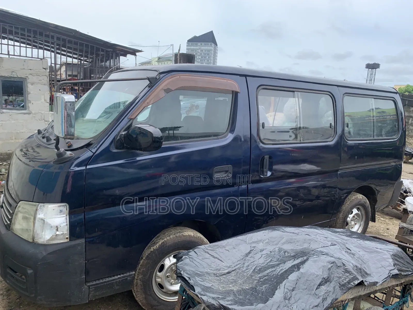 Nissan Caravan (Urvan) 2008 Blue