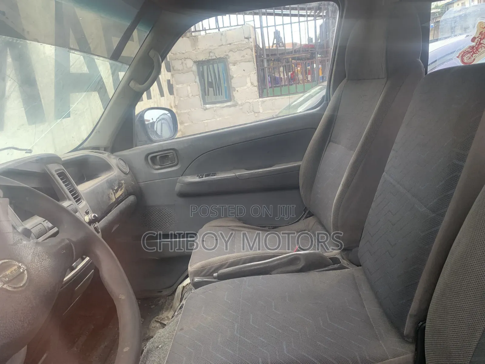 Nissan Caravan (Urvan) 2008 Blue