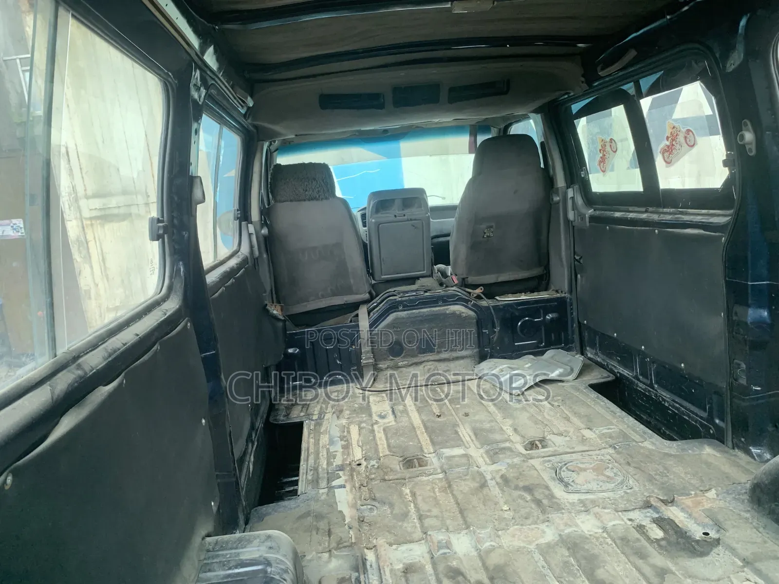 Nissan Caravan (Urvan) 2008 Blue