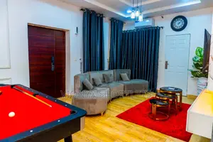 Shortlets/Apartments/Airbnb