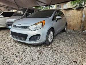 Kia Rio EX 4dr Hatchback (1.6L 4cyl 6A) 2012 Gray