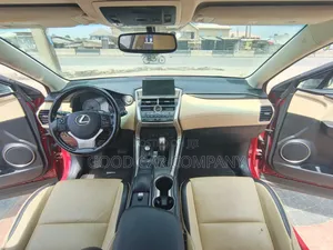 Lexus NX 2016