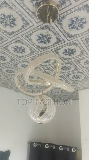 Chandelier Light Working Perfectly 