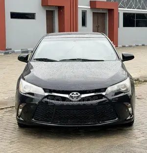 Toyota Camry SE 4dr Sedan (2.5L 4cyl 6A) 2015 Black