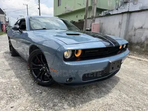 Dodge Challenger R/T RWD 2018