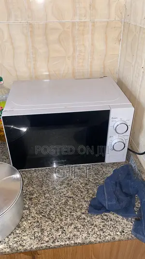 20l Hisense Microwave