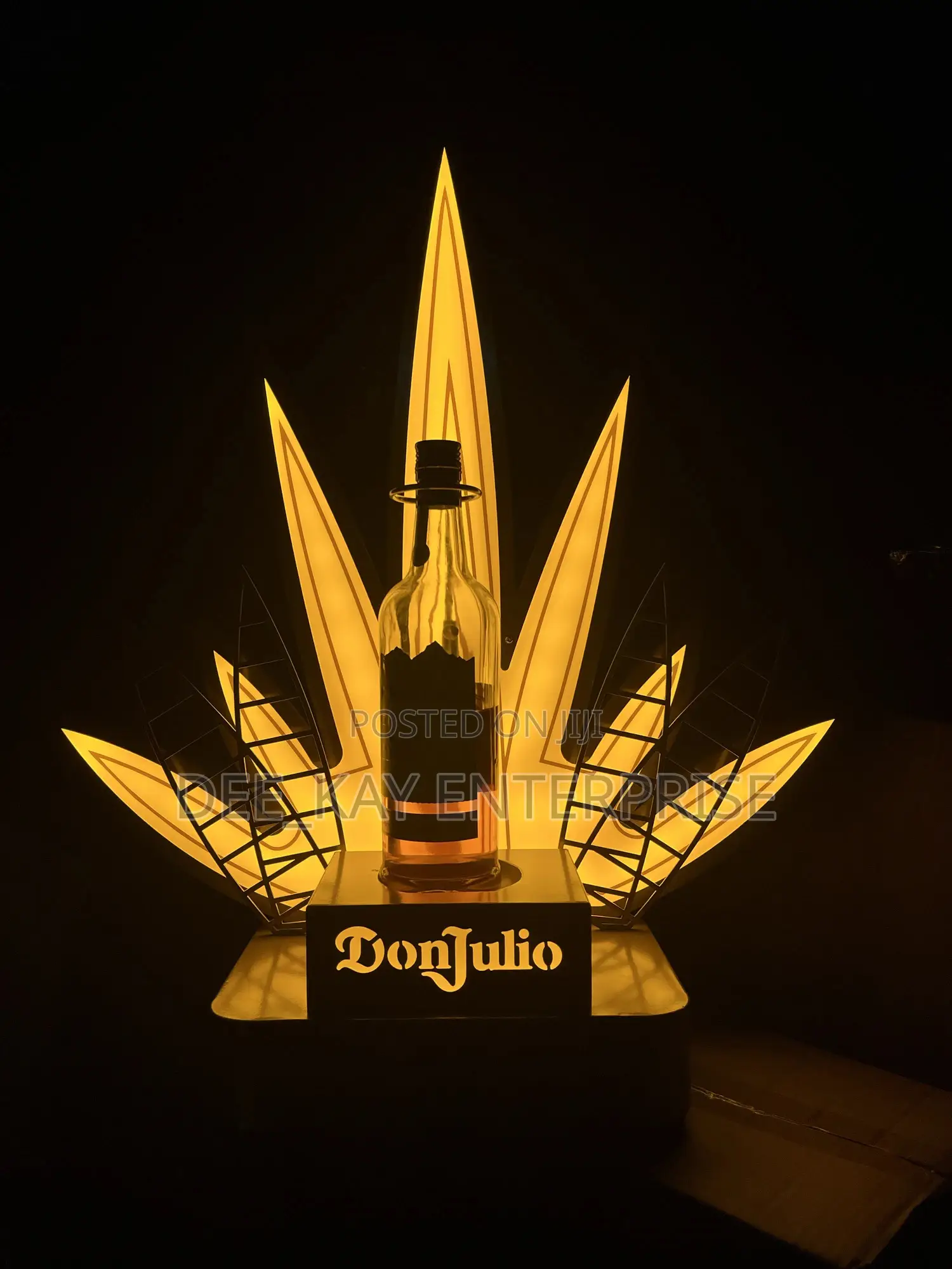 Don Julio Champagne/ Drink Carrier