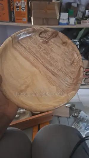 Wooden Flat Plates