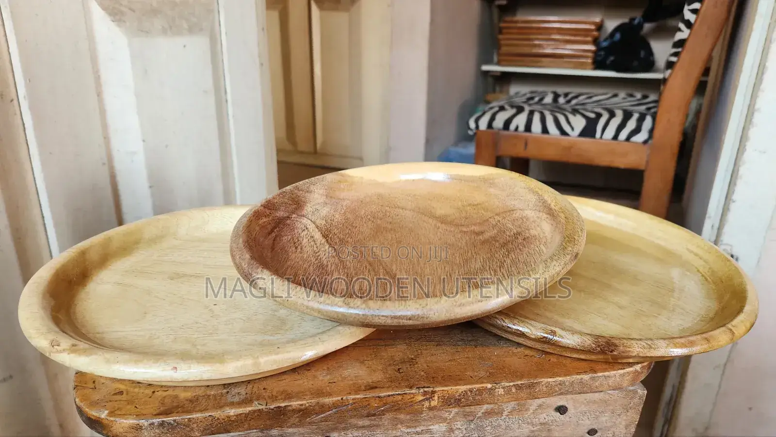 Wooden Flat Plates