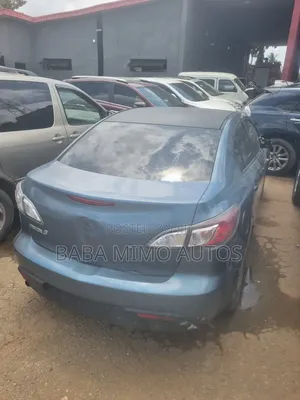 Mazda 3 2.0 i Touring 2010 Blue