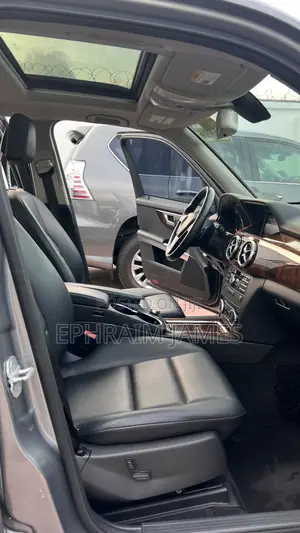 Mercedes-Benz GLK-Class 350 4MATIC 2013 Gray