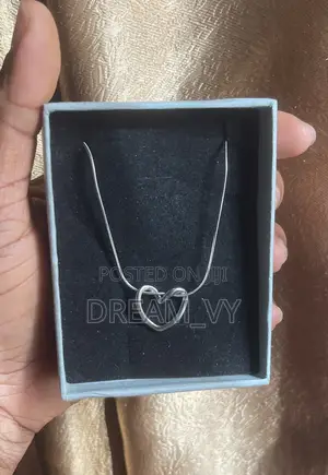 Name: Twisted -Heart Neckpiece Colour: Silver