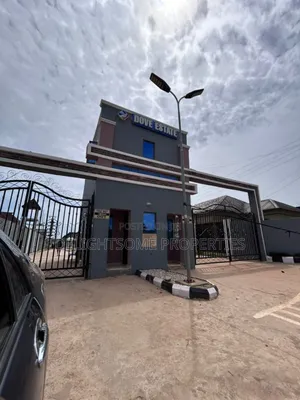 3bdrm Bungalow in Dove Estate, Akala Express for sale