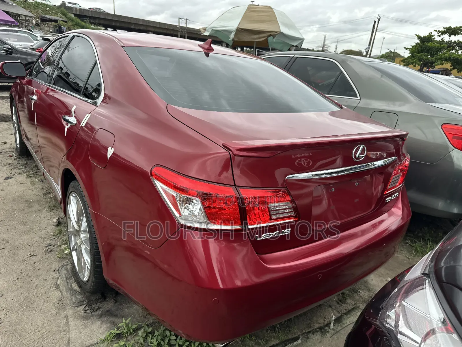 Lexus ES 350 2011 Maroon