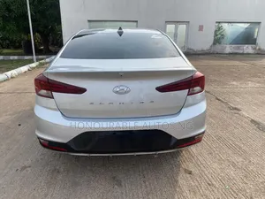 Hyundai Elantra Sport 2019 Silver
