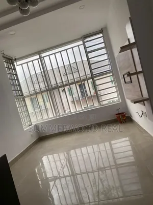 Mini Flat in Ikate for rent
