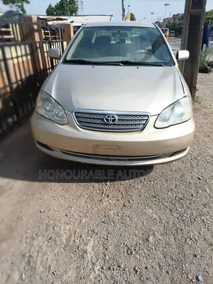 Toyota Corolla LE 2006 Gold