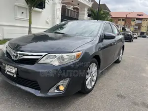 Toyota Camry 2014 Gray