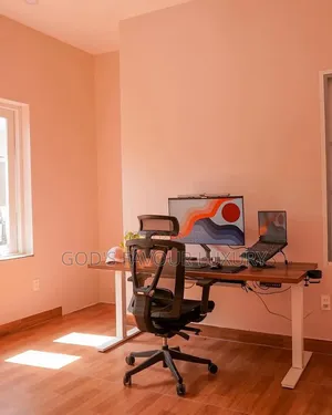 Smart Gaming Table and Chair [Motorised Height Adjustable]