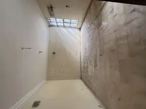 5bdrm Duplex in Jabi for rent