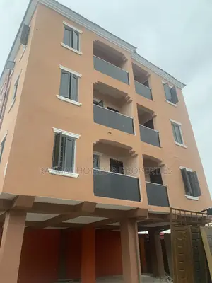 Mini Flat in Lawanson for rent