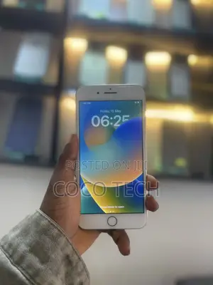 Apple iPhone 8 Plus 64 GB White