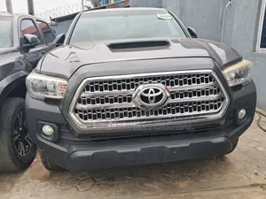 Toyota Tacoma TRD Sport 2017 Gray