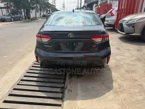 Toyota Corolla 2023 Gray