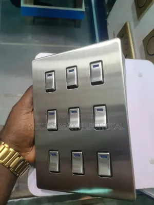 Gry Colour 9 Gang Switch