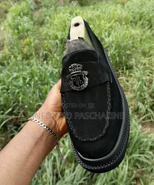 Men Shoe, Available in All Sizes