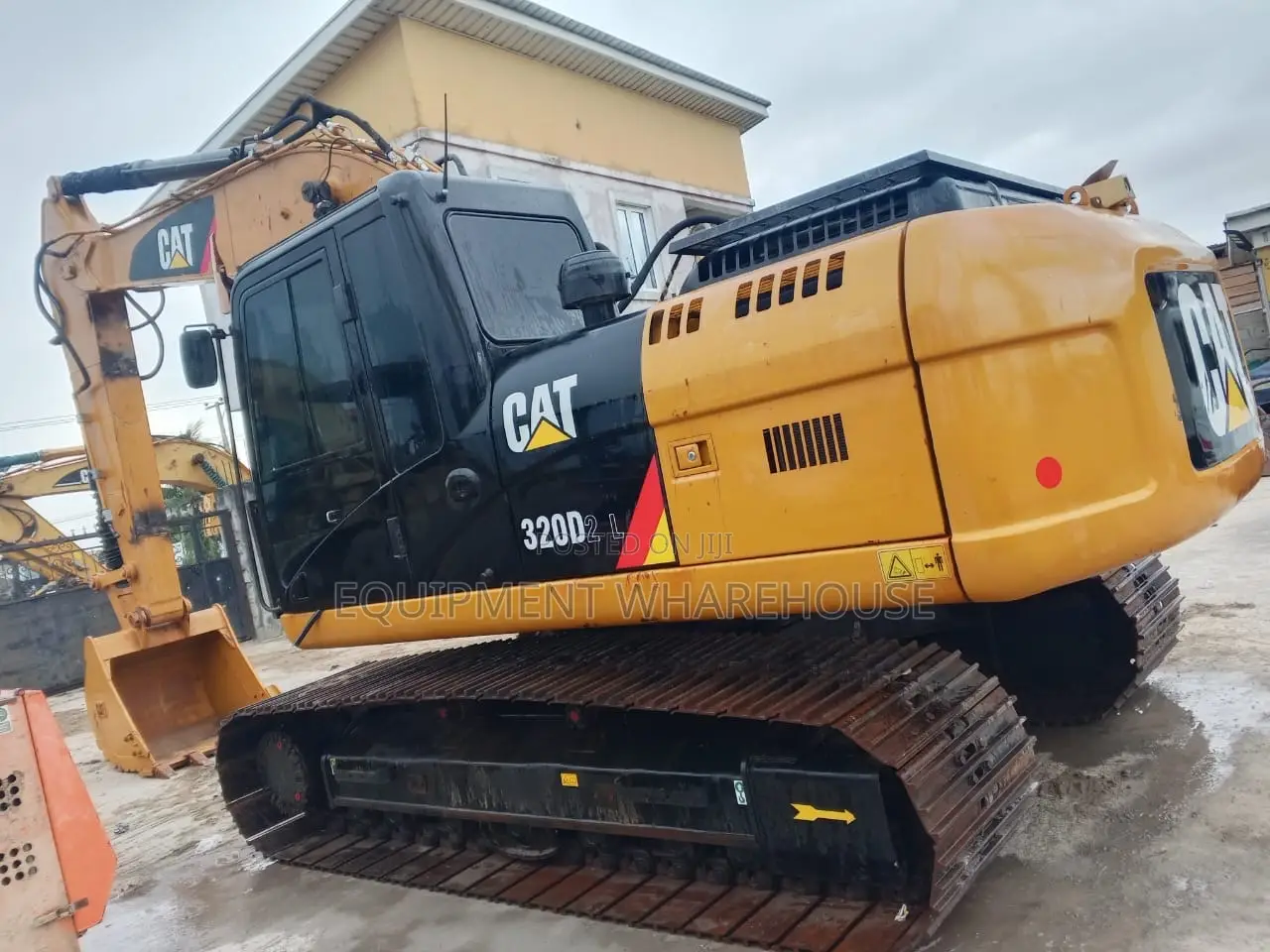Caterpillar Excavator 320d2l