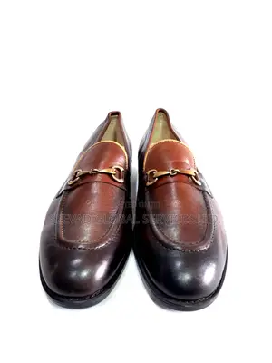 Men Light Sole Shoe