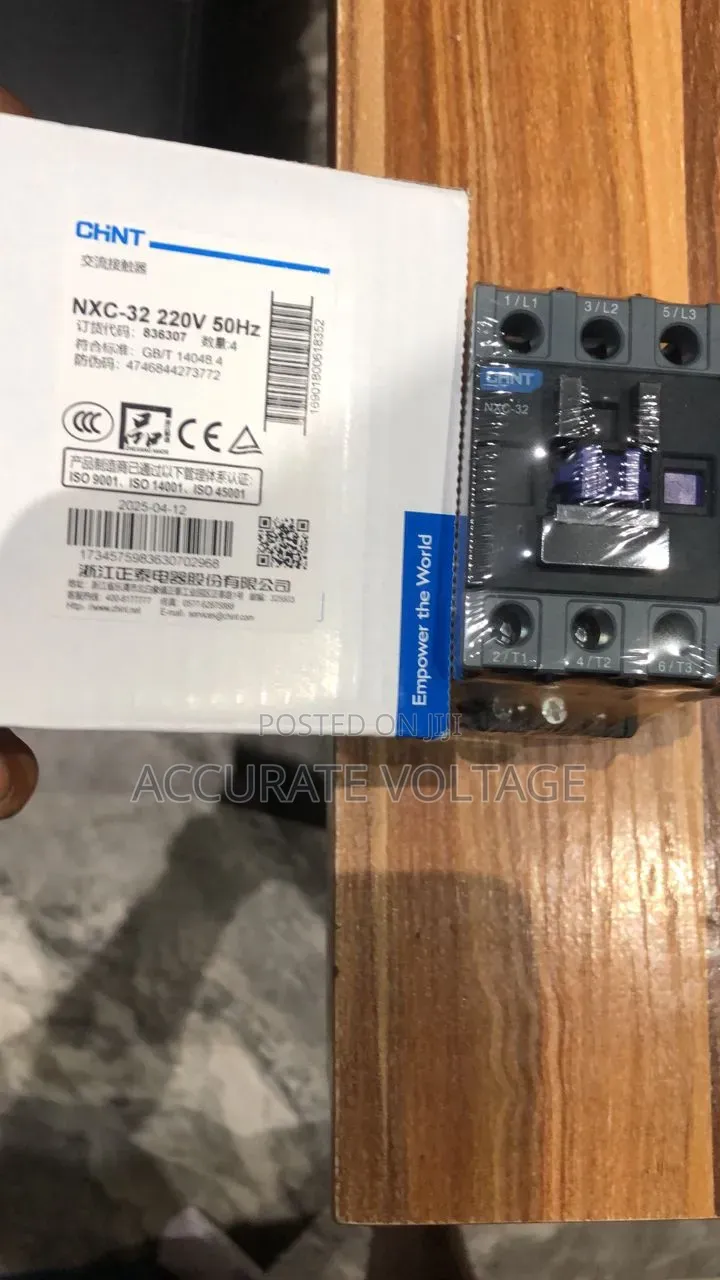 50a 220v 3p + Auxiliary Contact Chint Contactor