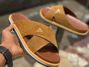 Xearn Premium Fashion Footwear