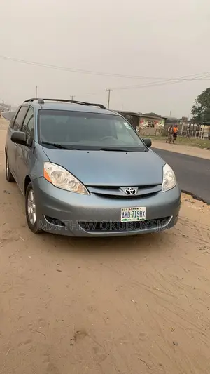 Toyota Sienna CE FWD 2007 Blue