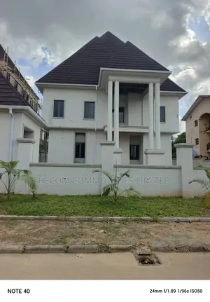 4bdrm Duplex in Arepo, Iseri for sale