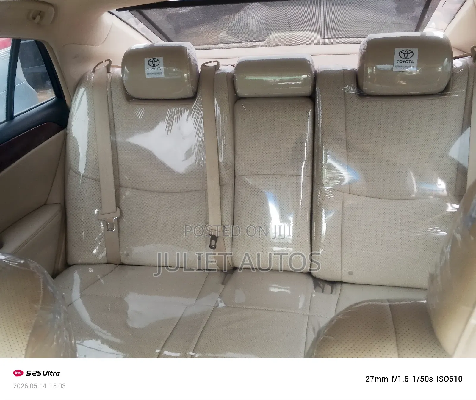 Toyota Avalon 2011 White