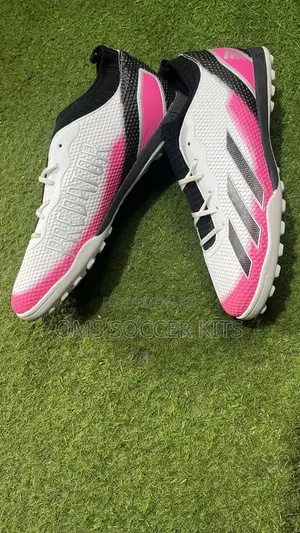 Adidas Predator Astroturf Canvas Boot White/Pink (43)