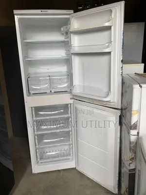 Hotpoint 235 Liters Refrigerator
