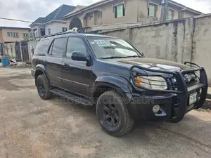 Toyota Sequoia 2005 Black