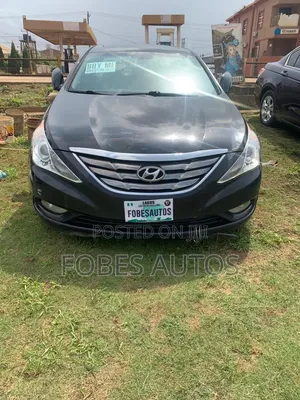 Hyundai Sonata 2013 Black
