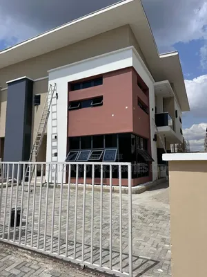 4bdrm Duplex in Ogudu GRA for rent