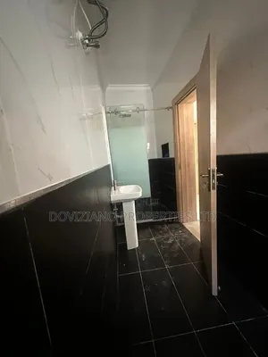 4bdrm Duplex in Ogudu GRA for rent