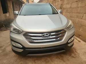 Hyundai Santa Fe Limited 4dr SUV w/Saddle Interior (3.3L 6cyl 6A) 2014