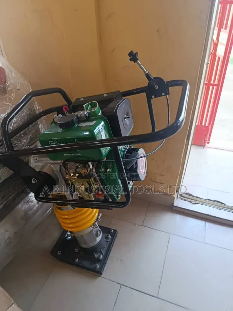 Tapping Rammer